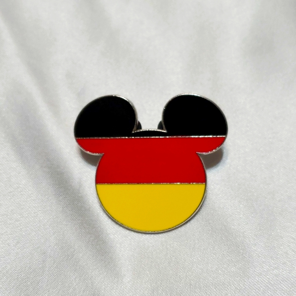 Disney 🇩🇪 2007 Mickey Mouse Head Pin